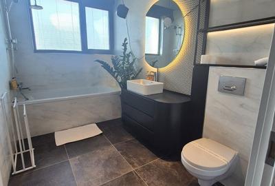 Apartament cu 3 camere decomandat în Central - 3