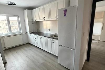 Apartament cu 3 camere decomandat în Central - 3