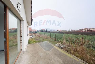 Casă individuală cu 4 camere cu Teren 330 Mp în Stupini - 4