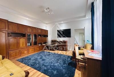 Apartament 3 camere, 2 bai si loc de parcare in curte in zona Sinaia. - 3