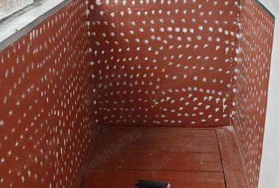 Apartament cu 2 camere semidecomandat în Policlinica - 1