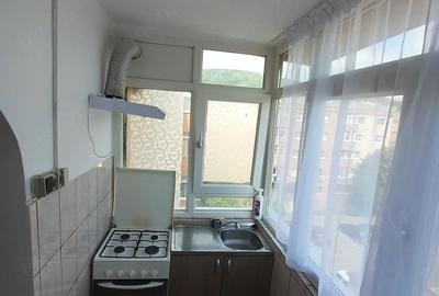Apartament cu 3 camere decomandat în Nord - 4