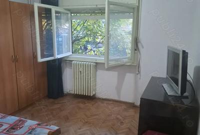 Apartament cu 2 camere decomandat în Podgoria