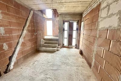 Casa spatioasa cu 5 camere,interior la rosu,423 mp teren,Micesti - 4