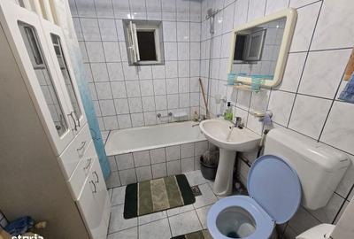 Apartament cu 3 camere decomandat în Luncă - 9
