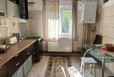 Nou pe piata! 3 decomandate CORNITOIU(BIBESCU),etaj 4,centrala.