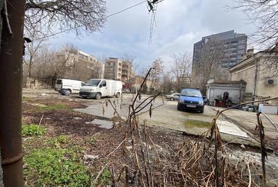 Teren de 3113 mp, în Romană - 1
