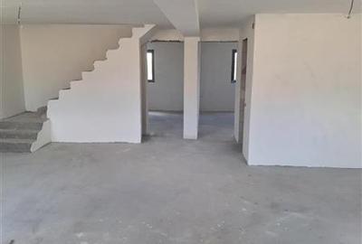 Casă individuală cu 5 camere cu Teren 237 Mp în Valu lui Traian - 10