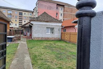 Casă cu 2 camere cu Teren 330 Mp în Central - 4