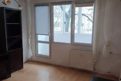 Apartament cu 2 camere semidecomandat în Titan