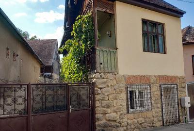 Casa de vanzare in centrul satului european Sancraiu, jud. Cluj - 1
