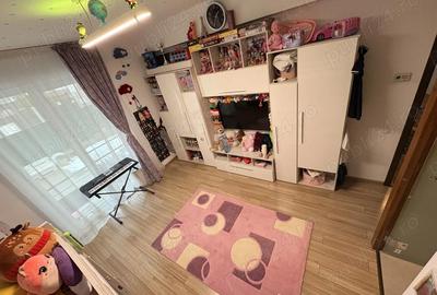 Apartament cu 3 camere decomandat în Sud - 1