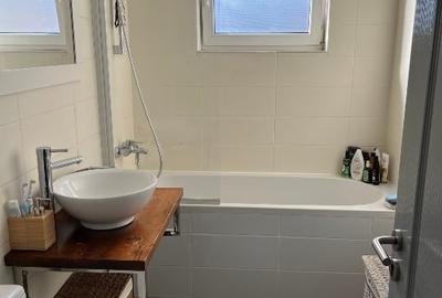 Vând apartament 3 camere, 64 mp + balcon, mobilat, Florești, Eroilor – 118.000 E - 7