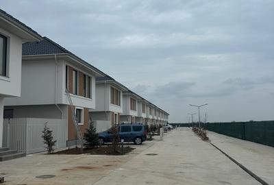 Casă cu 4 camere cu Teren 362 Mp în Tunari - 20