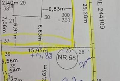 Teren construibil P 2, POT = 35% ,461 mp - zona centrala - 2