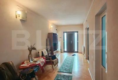 Casă cu Teren 374 Mp în Central