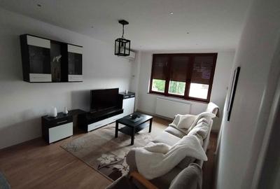 Apartament cu 3 camere semidecomandat în Central - 2