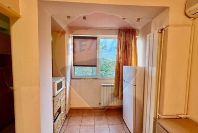 Vanzare garsoniera Metrou Costin Georgian - 9