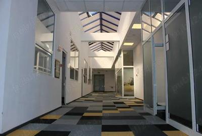 Spațiu comercial, în Cug - 3