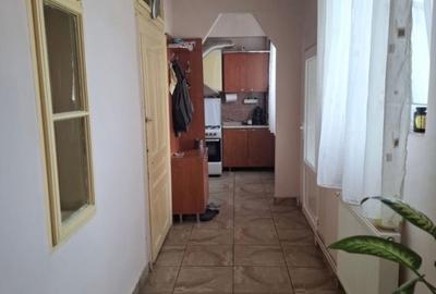 Casă individuală cu 3 camere cu Canalizare în Tudor Vladimirescu - 2