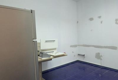 Casă cu 7 camere cu Teren 150 Mp în Tomis II - 11