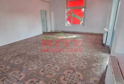 Casă cu Teren 900 Mp în Redea - 7