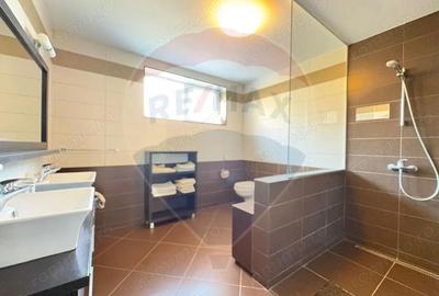 Casă cu 5 camere cu Teren 500 Mp în Dârste - 13