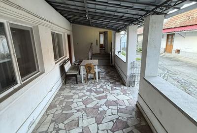 Casă cu 4 camere în Câmpu Goblii - 2