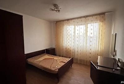 Apartament cu 3 camere decomandat în Central - 2