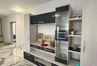 Casă cu 3 camere cu Teren 300 Mp în Central - 2