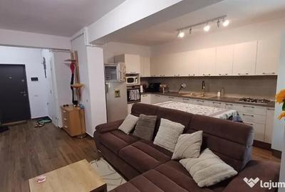 Apartament cu 2 camere decomandat în Central - 3