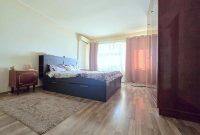 Calea Calarasilor - Matei Basarab, bloc 1987, etaj 3/4 - 3