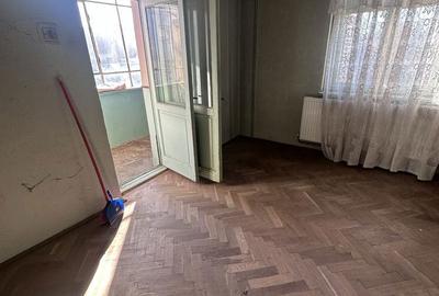 Apartament cu 2 camere decomandat în Central - 3