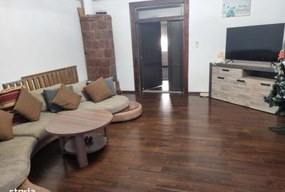 Casă cu 4 camere în Central - 8