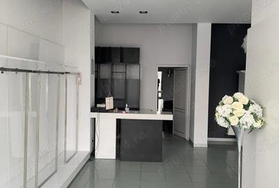 Spațiu comercial, de 290 mp, în Port - 3
