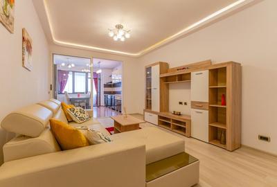 Apartament cu 3 camere semidecomandat, mobilat în Tractorul - 1