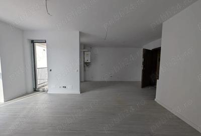 Apartament cu 3 camere decomandat în Florești