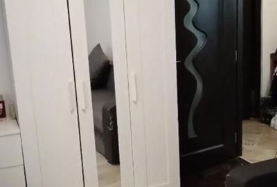 Garsonieră decomandată în Livezeni - 2