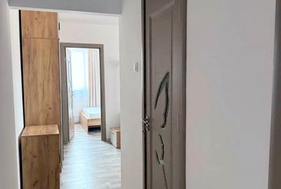 Apartament cu 2 camere semidecomandat, mobilat în Gheorgheni