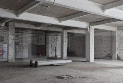 Spațiu comercial, de 400 mp, în Central - 5