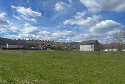 Teren Construcții intravilan de 400 mp, în Vâlcele - 1