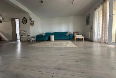 Casă individuală cu 5 camere cu Canalizare în Nord - 3