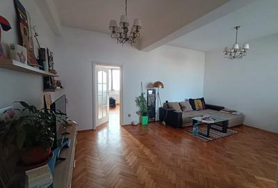 Magheru 2 camere spatios si renovat, mobilat elegant. - 2