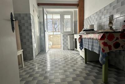 ETAJ 1. Apartament 2 camere confort 1 decomandat, Obor-Scolilor. - 3