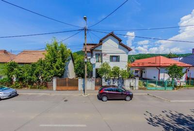 DE VANZARE casa zona centru vechi-SUPER LOCATIE - 5