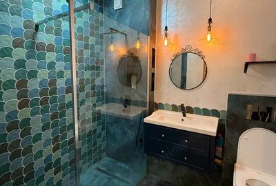 Apartament cu 2 camere decomandat, mobilat în Central