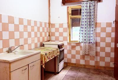 Apartament cu 3 camere în Podgoria
