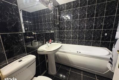 Apartament cu 3 camere decomandat în Nufărul - 7