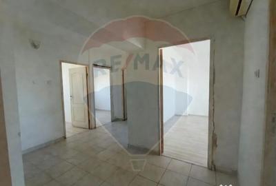 Apartament cu 3 camere decomandat în Fundeni - 7