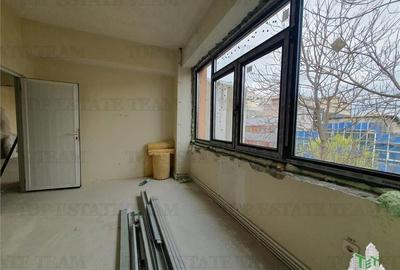 Spatiu Comercial Ultracentral 37 birouri in curs de apartamentare Constanta - 16